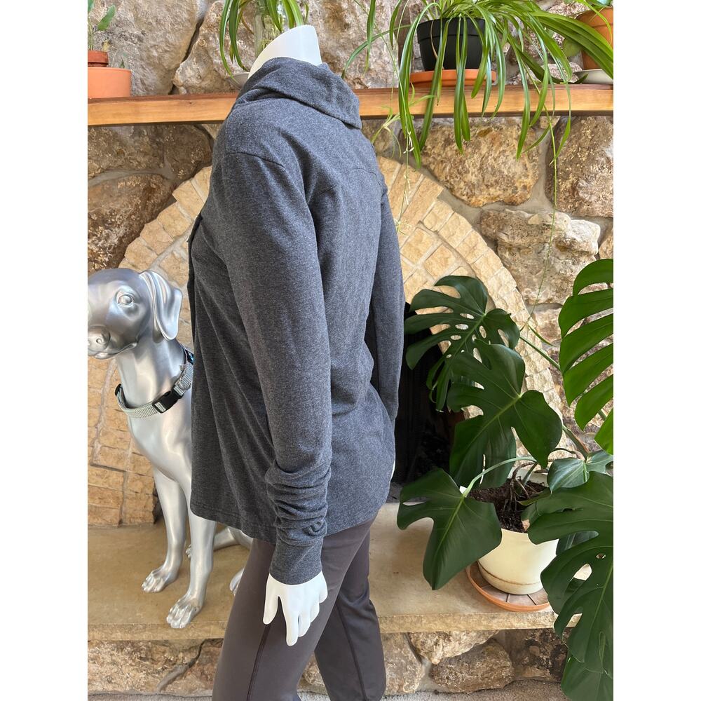 Danskin Gray Wrap Over Cardigan Sweater Women's Size Small - Picture 3 of 9